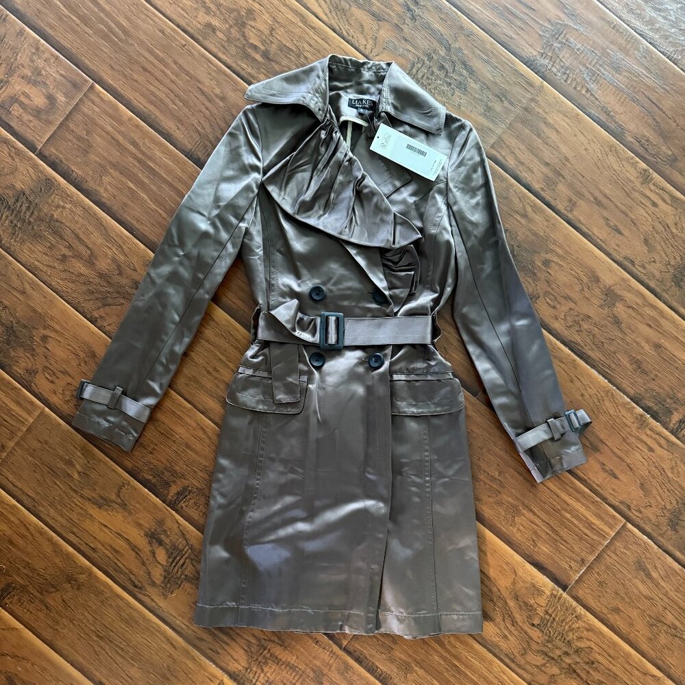 Gorgeous - KES NYC Trench - worn 2x - perfect for your holidays